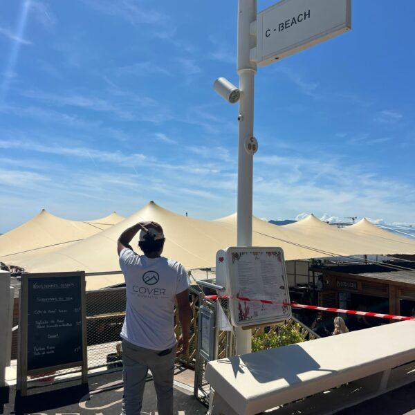 Installation de trois tentes berbères au C'Beach, Semaine de la Critique, Cannes
